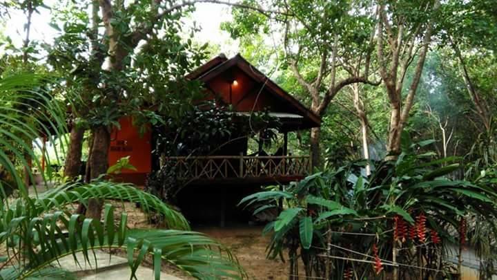 Dugong Koh Sukorn Hotel Ko Sukon Quarto foto